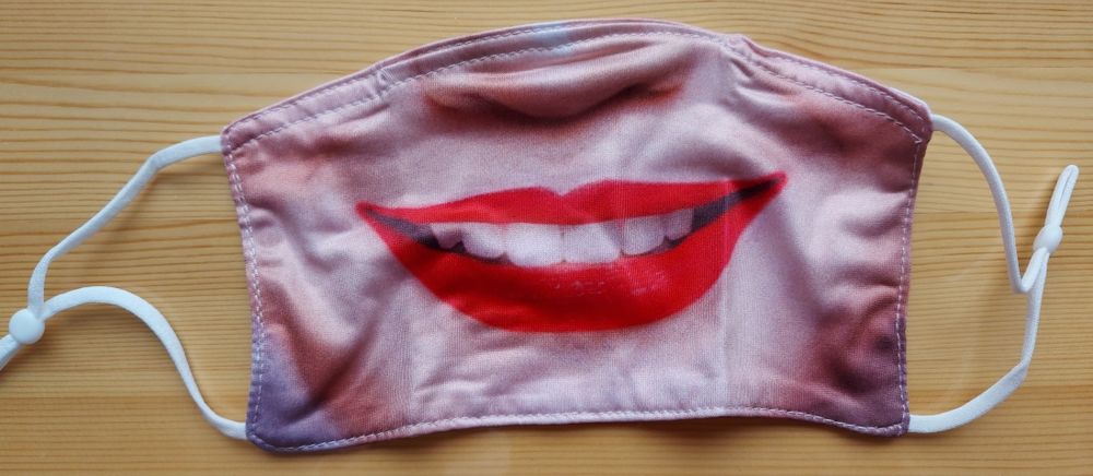 Маска защитная с принтом