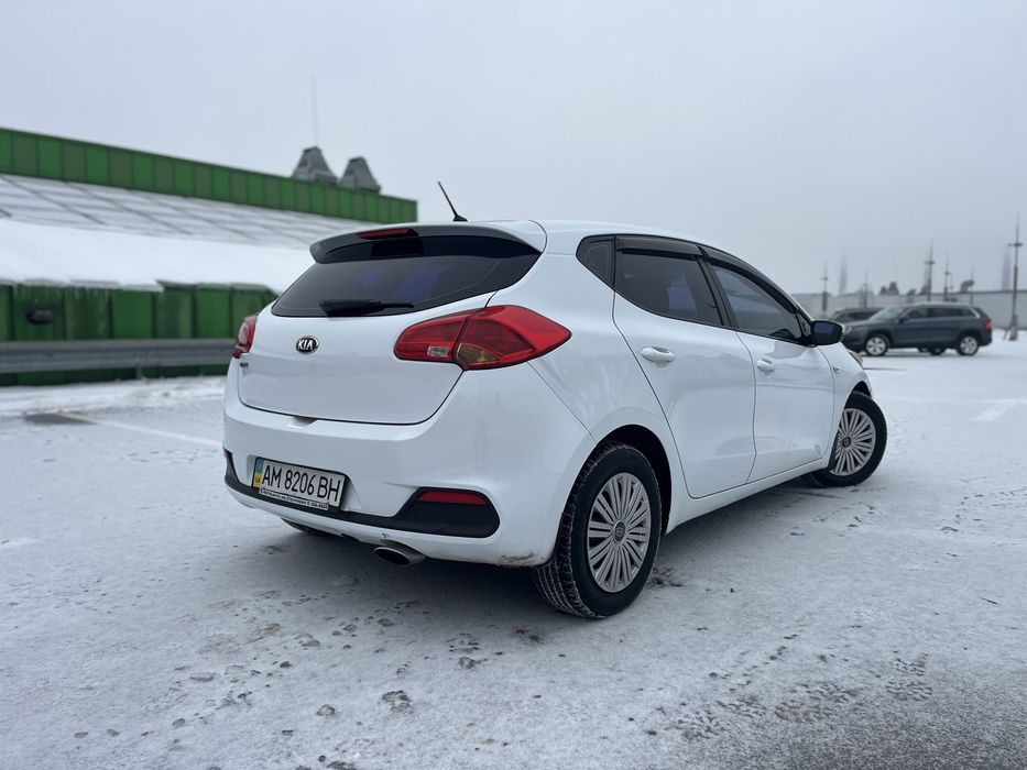 Kia Ceed 1.4газ/бенз механіка