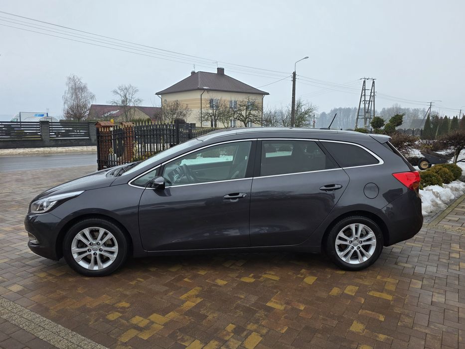 1.6Crdi*Oryginalny Lakier*Bezwypadkowy*Czujniki*Kamera*Ledy*chrom*