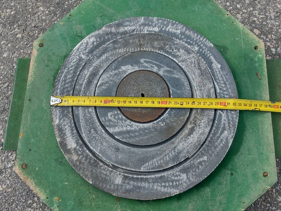 Кольцо чугун 93мм- 170мм-250мм-330мм-375мм