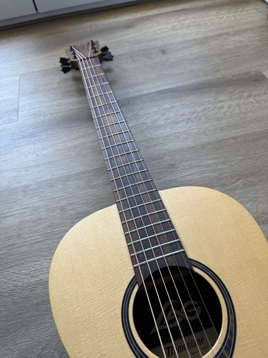 Guitarra acústica LAG T270PE