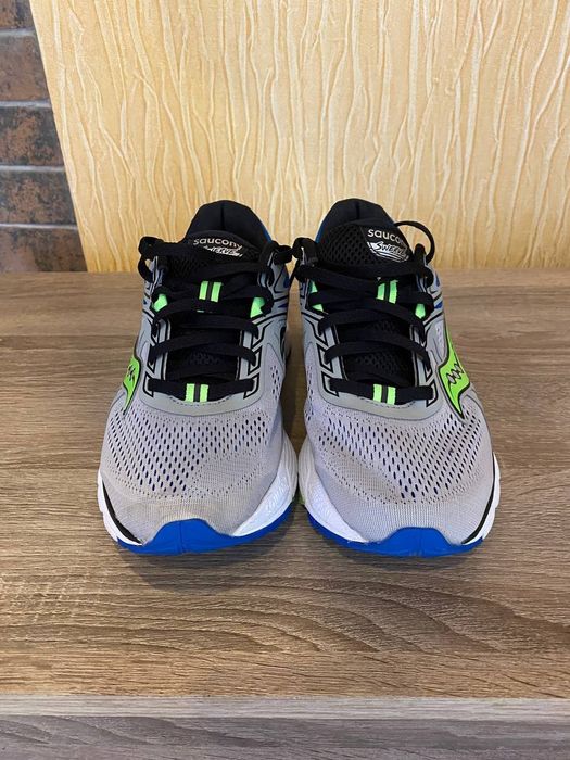 Чоловічі кросівки Saucony