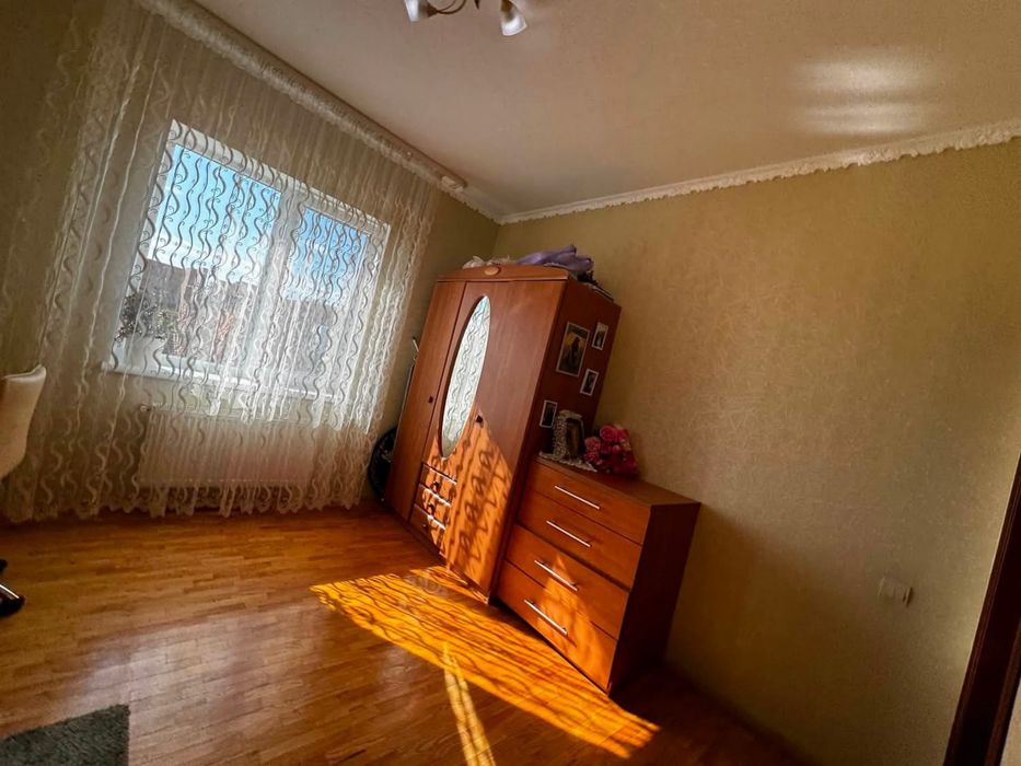 Продаж 3-кімнатної квартири