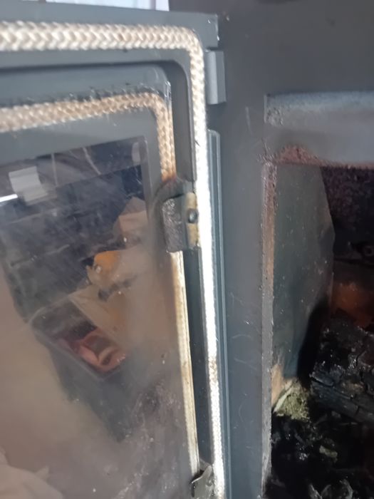 Aceito propostas Vendo salamandra com 1 ano de uso melhor oferta