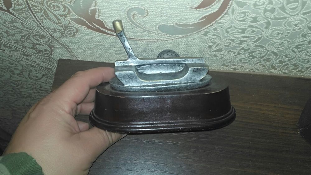 Фігурка м'ячика для ігри в гольф