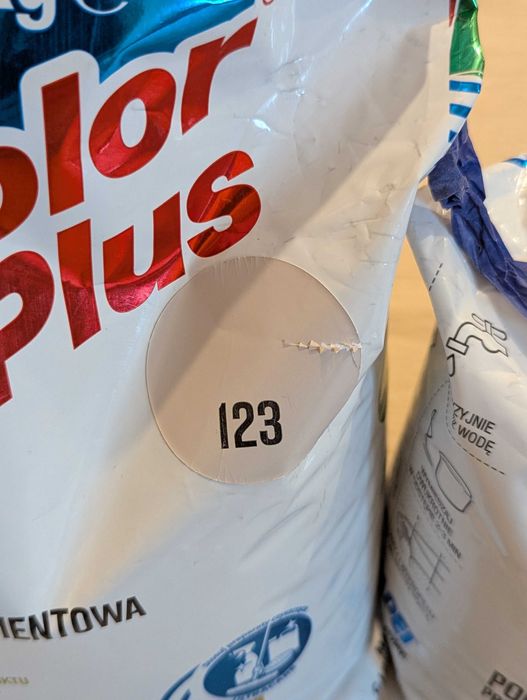 10kg fugi cementowej Mapei Antyczny biały 123