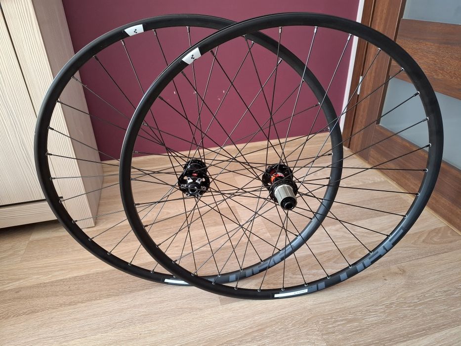 Nowe koła 28 29 novatec alexrims gravel szosa maszynowe łożyska