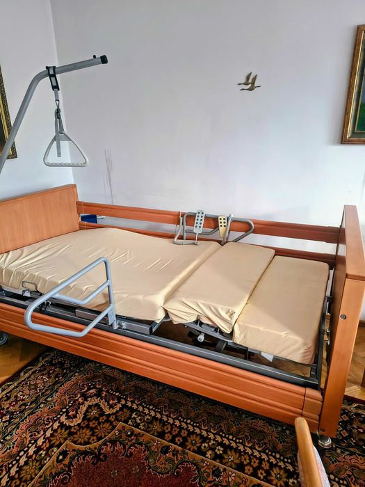 obrotowe łóżko rehabilitacyjne z funkcją pionizacji