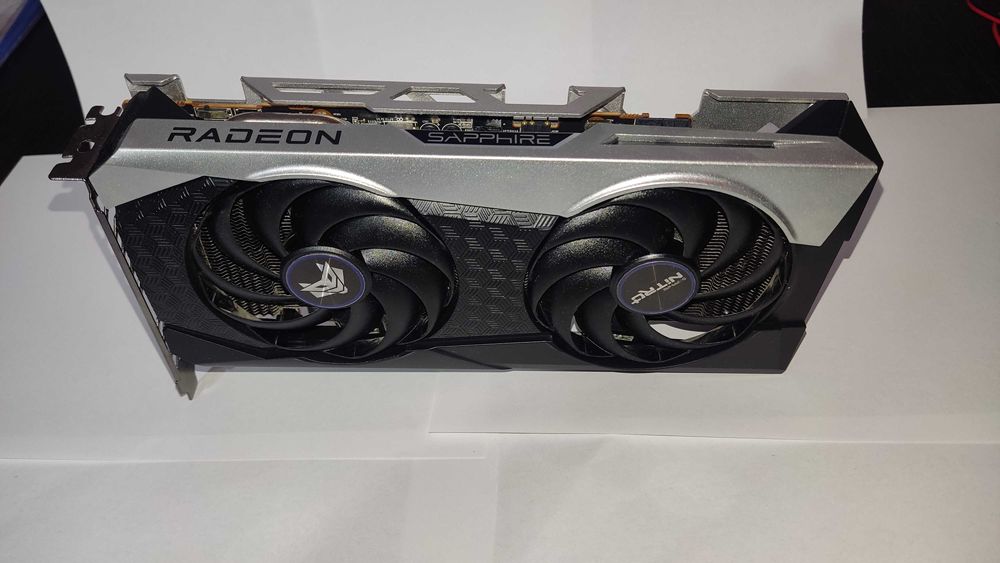 Sapphire Nitro+ RX 6600xt