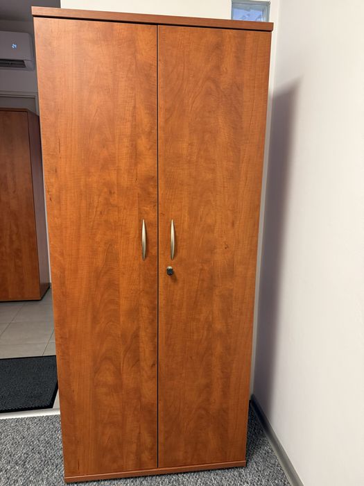 Szafa biurowa sprzedam