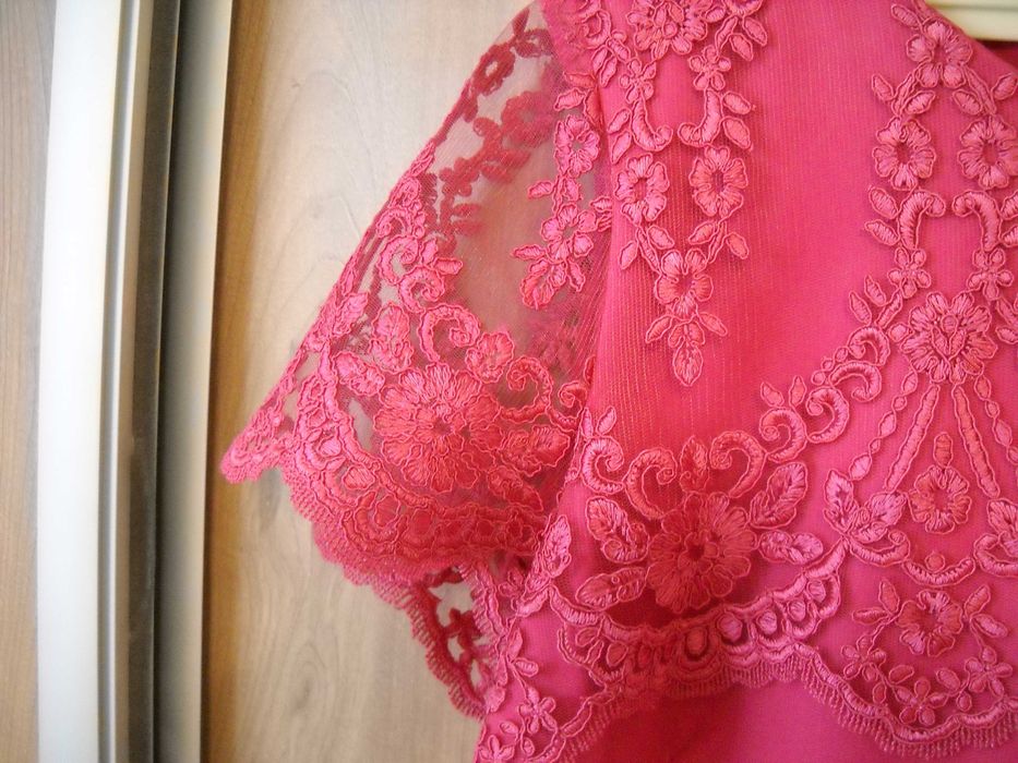 Sukienka wesele , komunia, przyjęcie koronkowa, malinowa roz.  42- 44