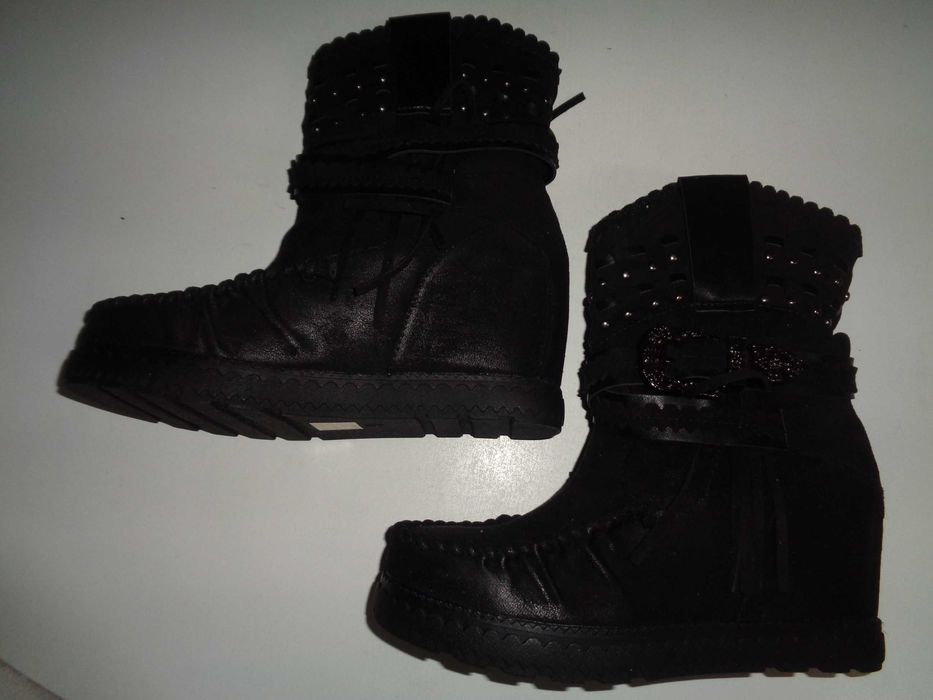 Black Boots Size 36, New64730137513218122