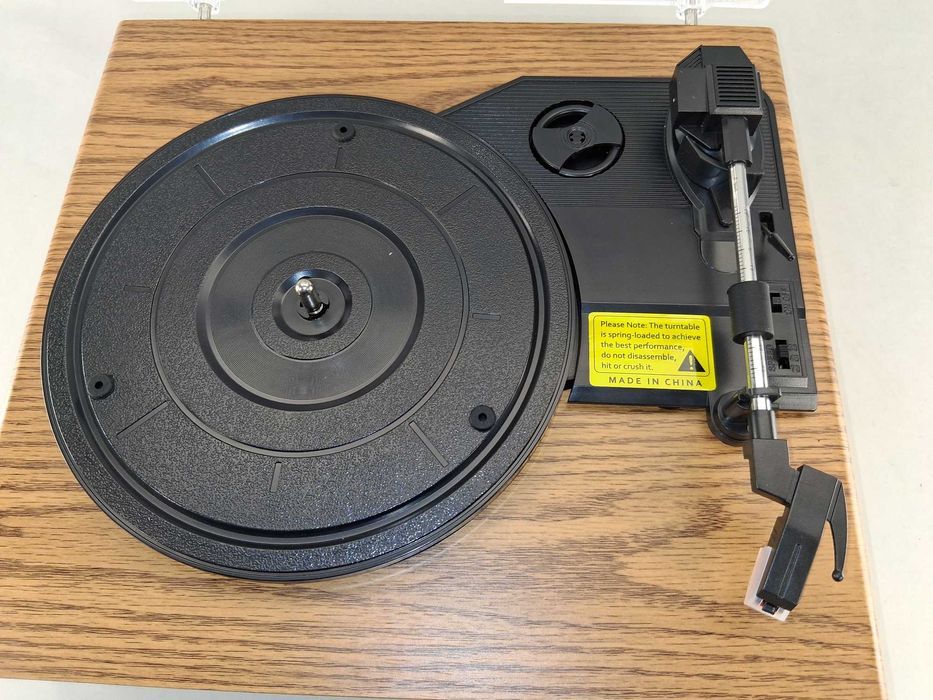 C224 Odtwarzacz Retro Player A6Muzyczny z USB i Głośnikami Stereo