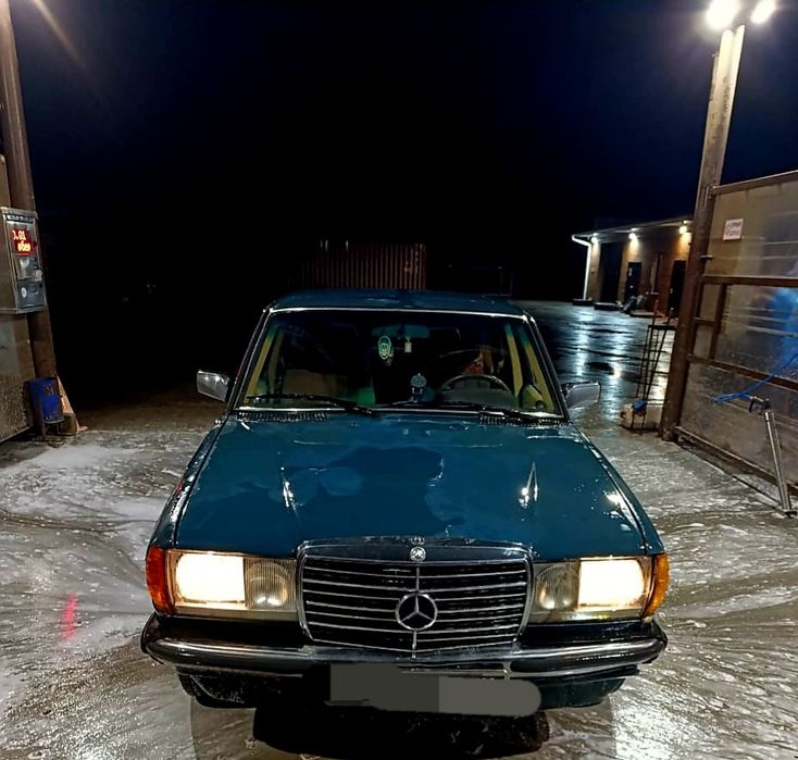 Продам Mercedes w  123