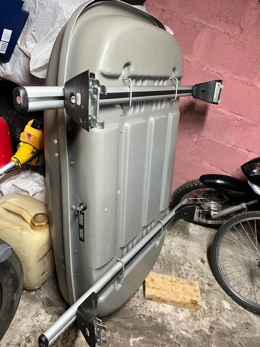Продам багажник на дах авто