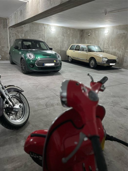 Aluguer Garagem Classicos