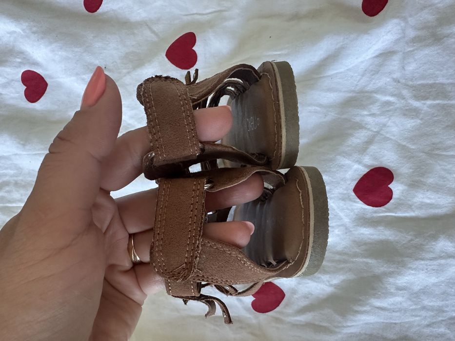 Sandały boho frędzle 22