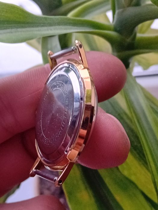 Часы Полёт Дэ Люкс "POLJOT"29 камней позолота Аи20 СССР