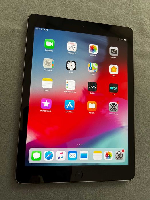 ZADBANY iPad Air 32GB wifi szary bateria 91%