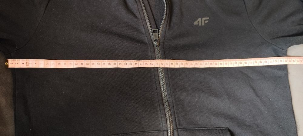 Bluza czarna 4F r.158
