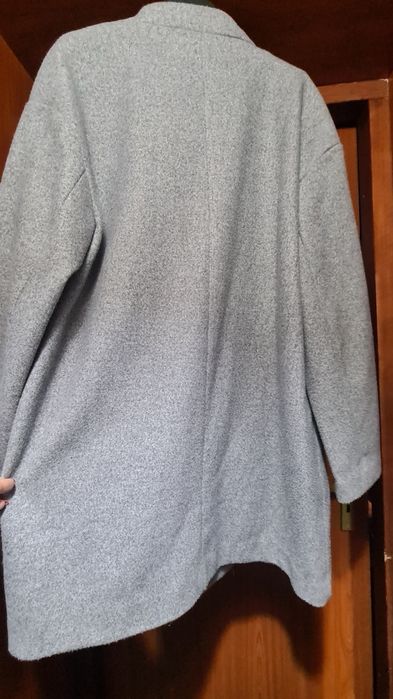 Prosty plaszcz Cropp xl