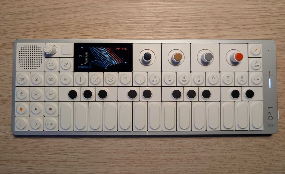 【ジャンク】 Teenage Engineering OP-1 teenage engineering OP-XY 〜OP-1 fieldとOP-Zを掛け合わせた次