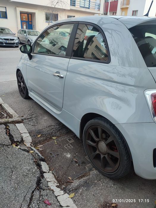 Vendo ou troco Abarth de 2012