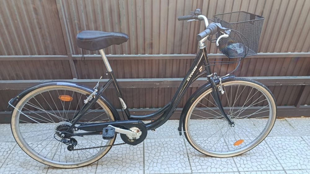 Vendo bicicleta nova