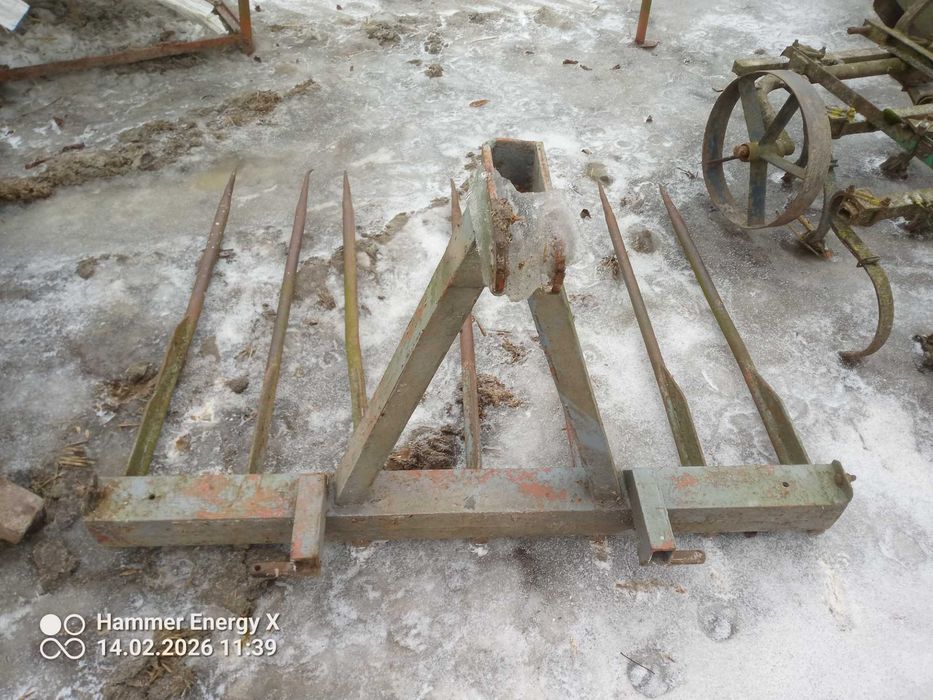 Sprzedam widły na tył ciagnika