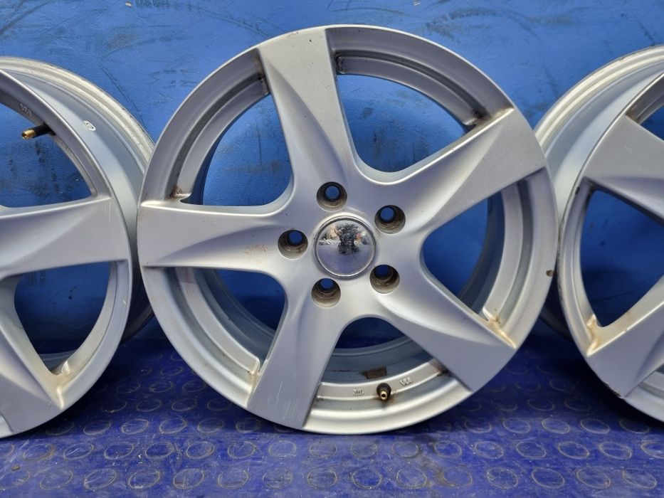 KOMPLET Felg aluminiowych VIA 16" 6.5J ET 45 5x112 felgi | Poznań |