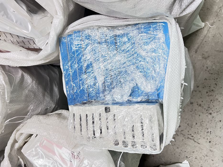 Лот чохлів до телефонів iPhone Samsung 12 мішків