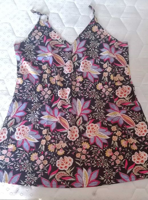 Vestidos tamanho grande novos