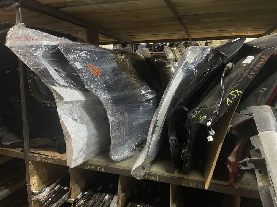 Крышка багажника Toyota Lexus Nissan Mitsubishi Mazda Subaru Honda KIA