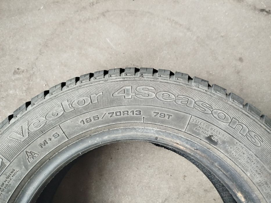 Opony całoroczne Goodyear 165/70R13