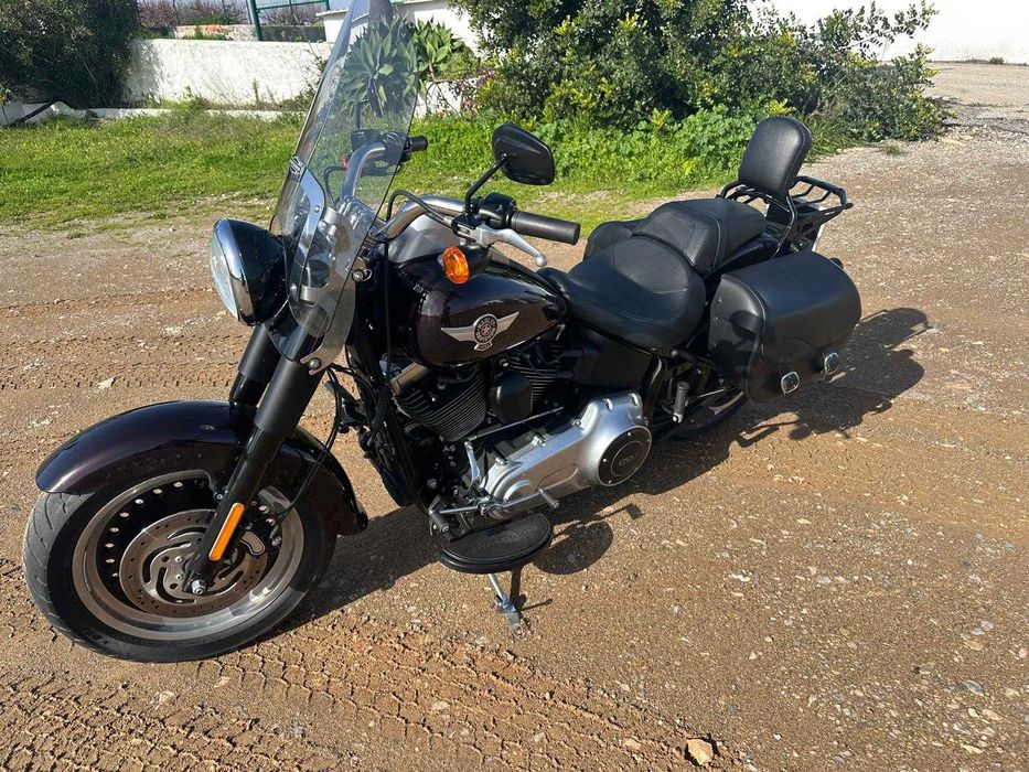 Harley-Davidson Fat Boy (negociável)
