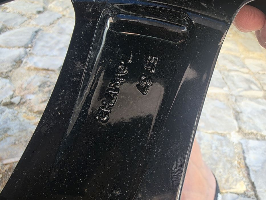 Jantes Aro 17 Preta Golf