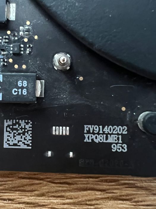 MacBook Pro 13 2020 A2338 /16/256gb/ материнська плата