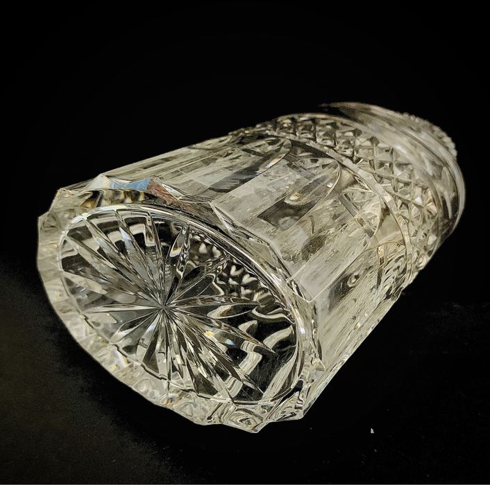 Garrafa de cristal lapidado
