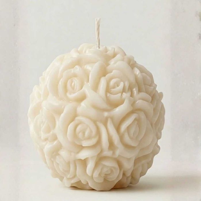 Vela Decorativa Esfera de Rosas Artesanal