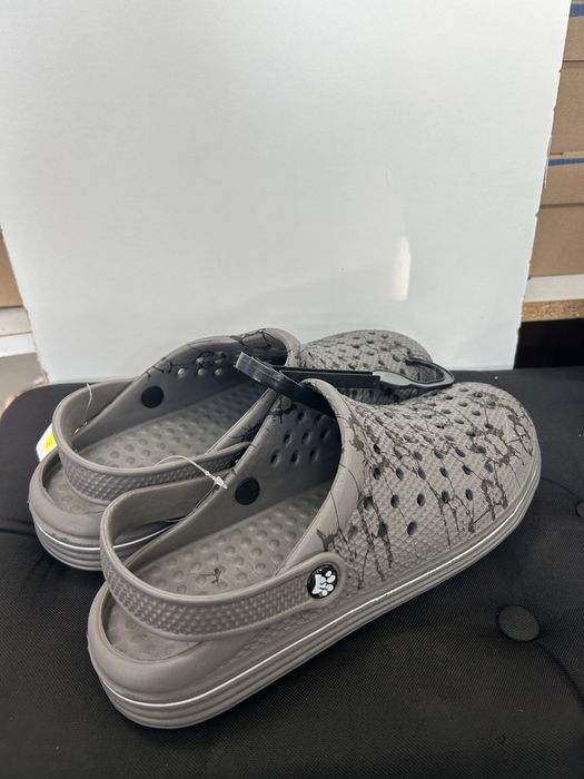 Kroksy meskie nowe szare