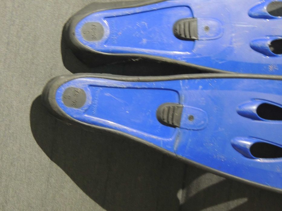 Pe de pato nadadeiras