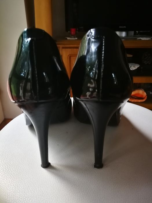 Buty damskie, lakierowane szpilki, Arka, rozmiar 39
