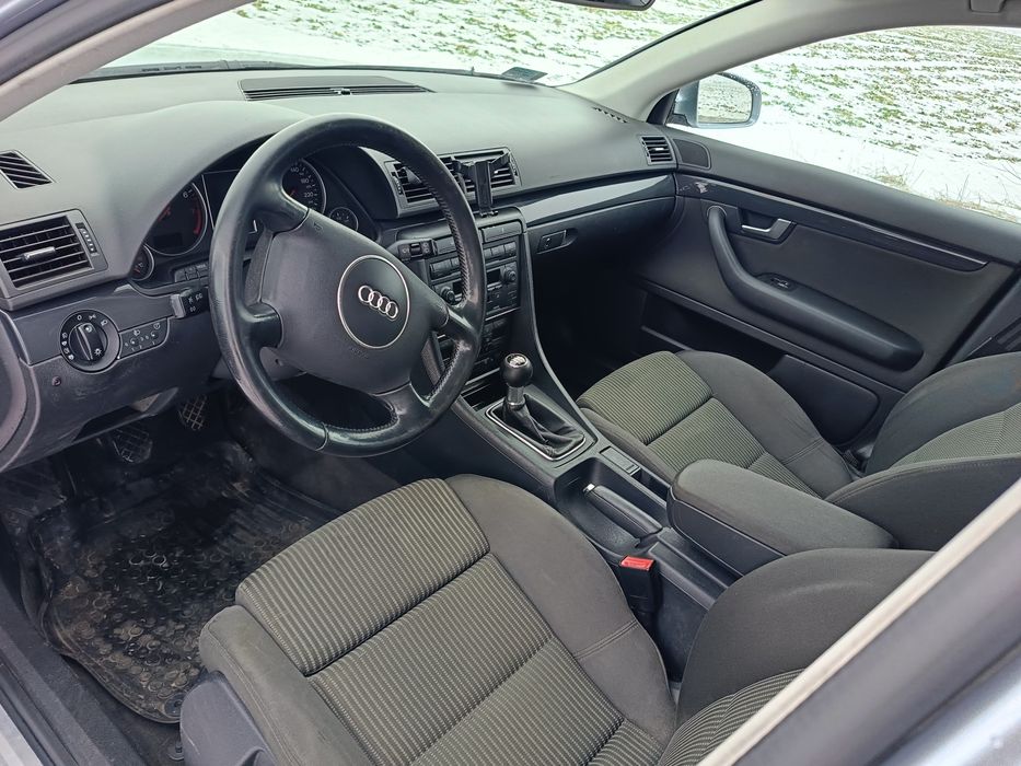 Audi a4 b6 1.8t + gaz /nowa butla/dużo części nowych/długie oplaty