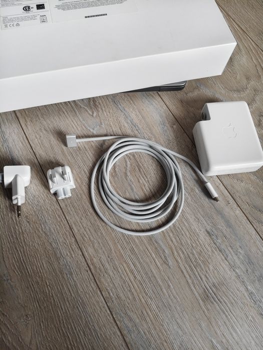 MacBook Pro 16", M1 Pro, 1TB/16GB