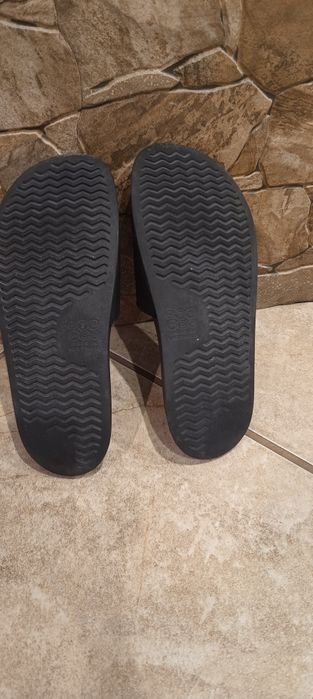 Klapki Reebok r. 39