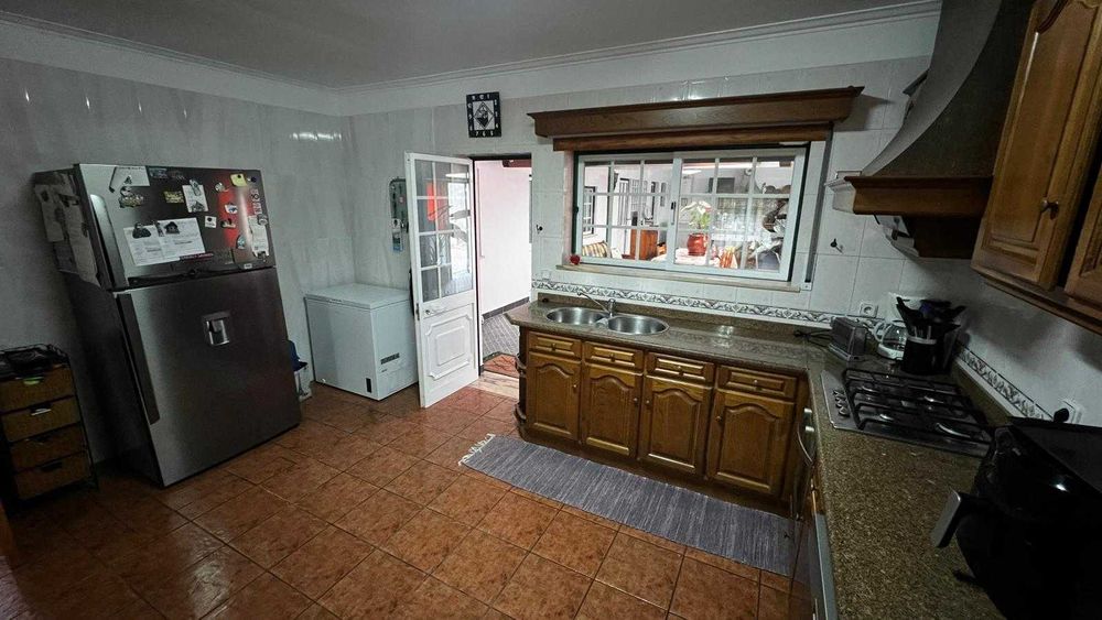 MORADIA T4 EM COIMBRA