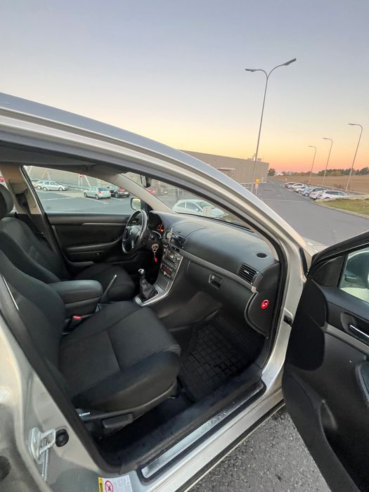 Tyota Avensis 2.0 D4D