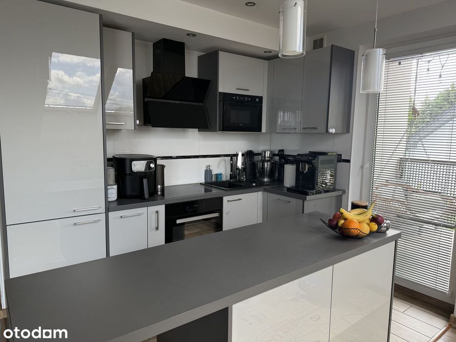 Mieszkanie 82,4 m² + strych 25 m² | 4 miejsca postojowe | klimatyzacja