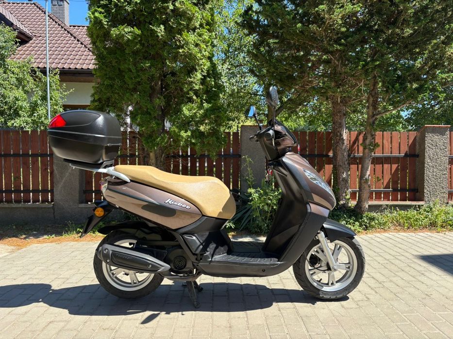 Peugeot Kisbee 50, 2017r, motorower, kufer    NOWA LOKALIZACJA