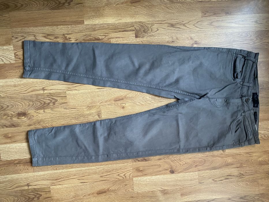 Jeansy damskie Reserved kolor szary
